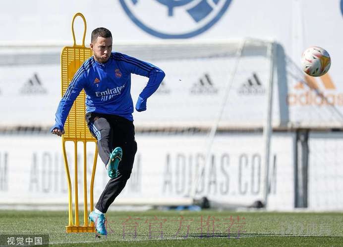 阿森纳与皇马进行了新一次会议 讨论阿扎尔的租借 阿森纳与皇马进行了新一次会议 讨论阿扎尔的租借